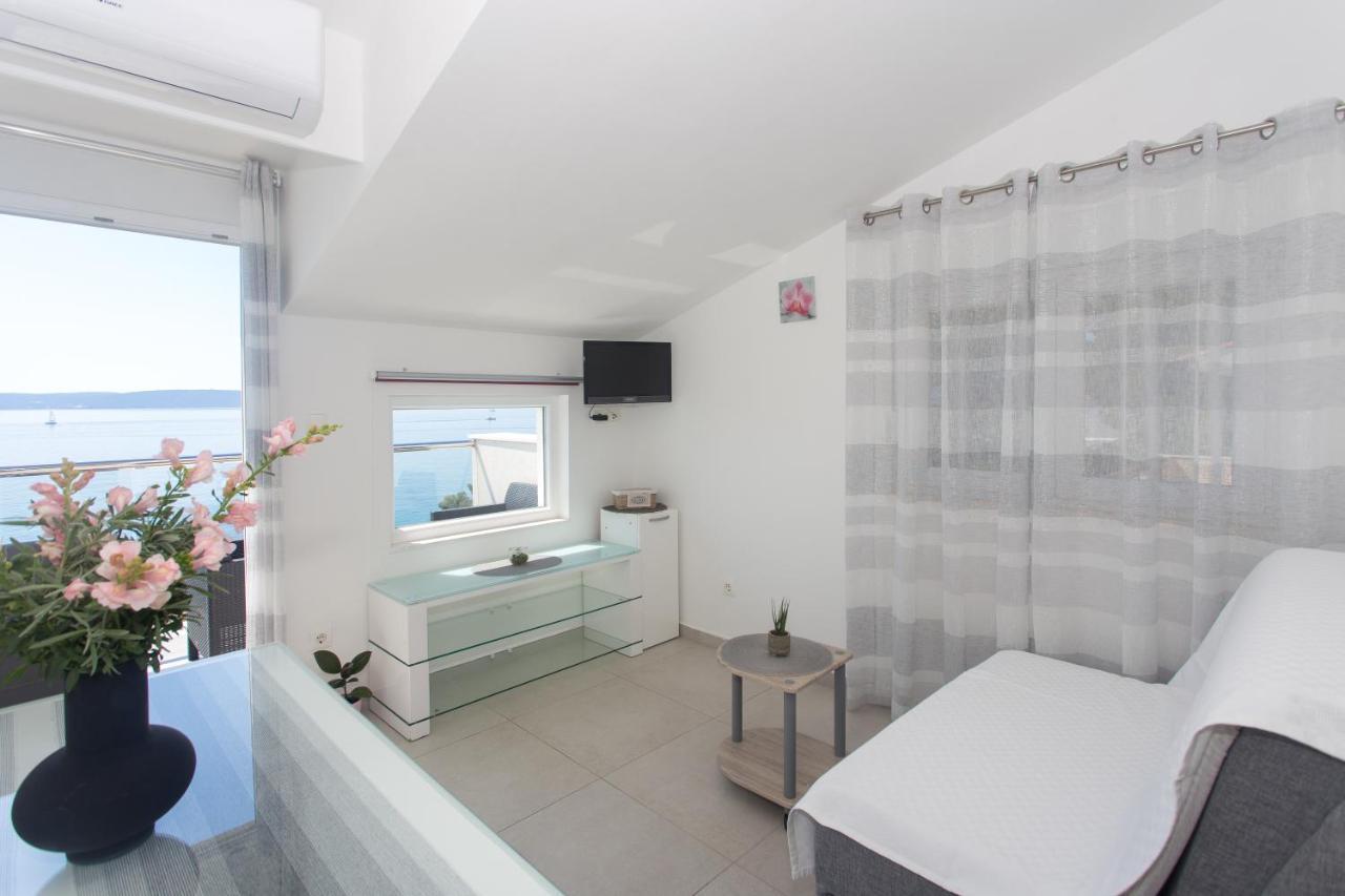Apartments Bandic - 30 Meters To The Beach Trogir Dış mekan fotoğraf